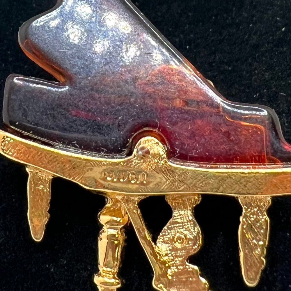 Avon Grand Piano Tac Pin 1996 - Picture 5 of 5
